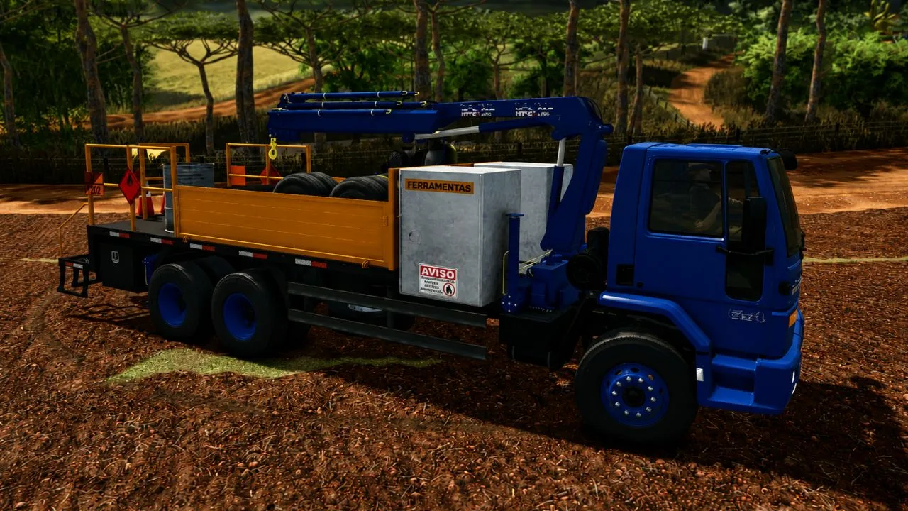 Ford Cargo Truck with Knuckle-Boom Crane (Tire Service) FS25