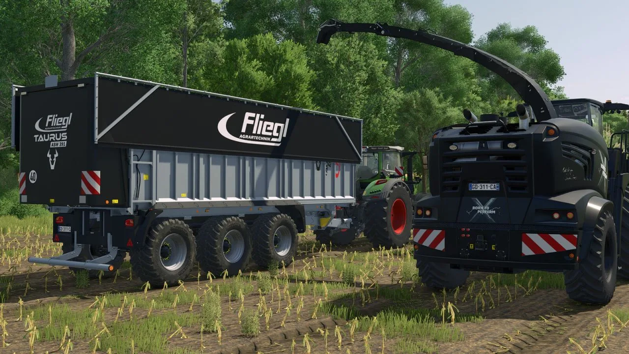 Fliegl Taurus Pack FS25 - screenshot 1