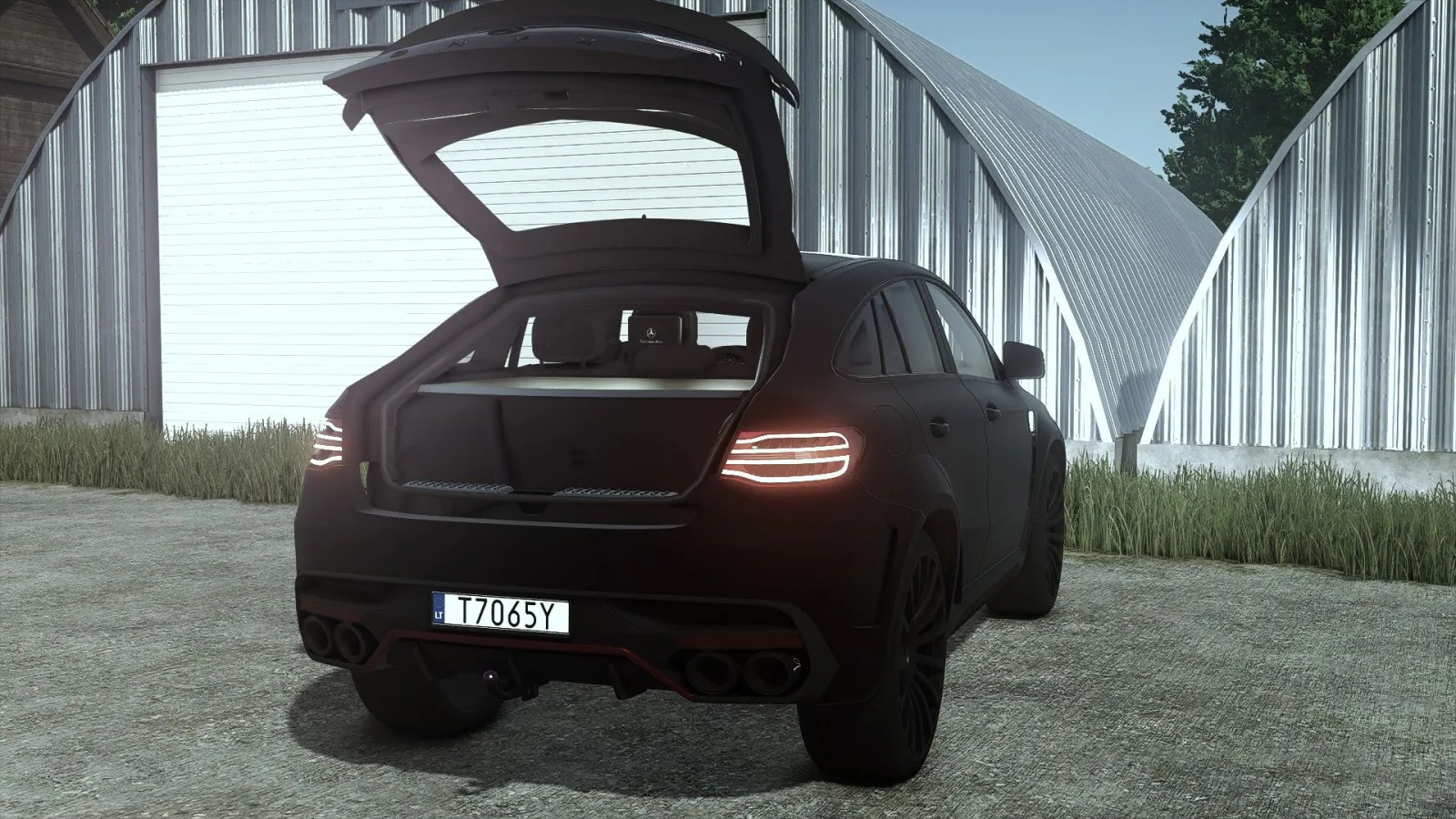 Mercedes GLE Coupé 2018 FS25 - screenshot 3