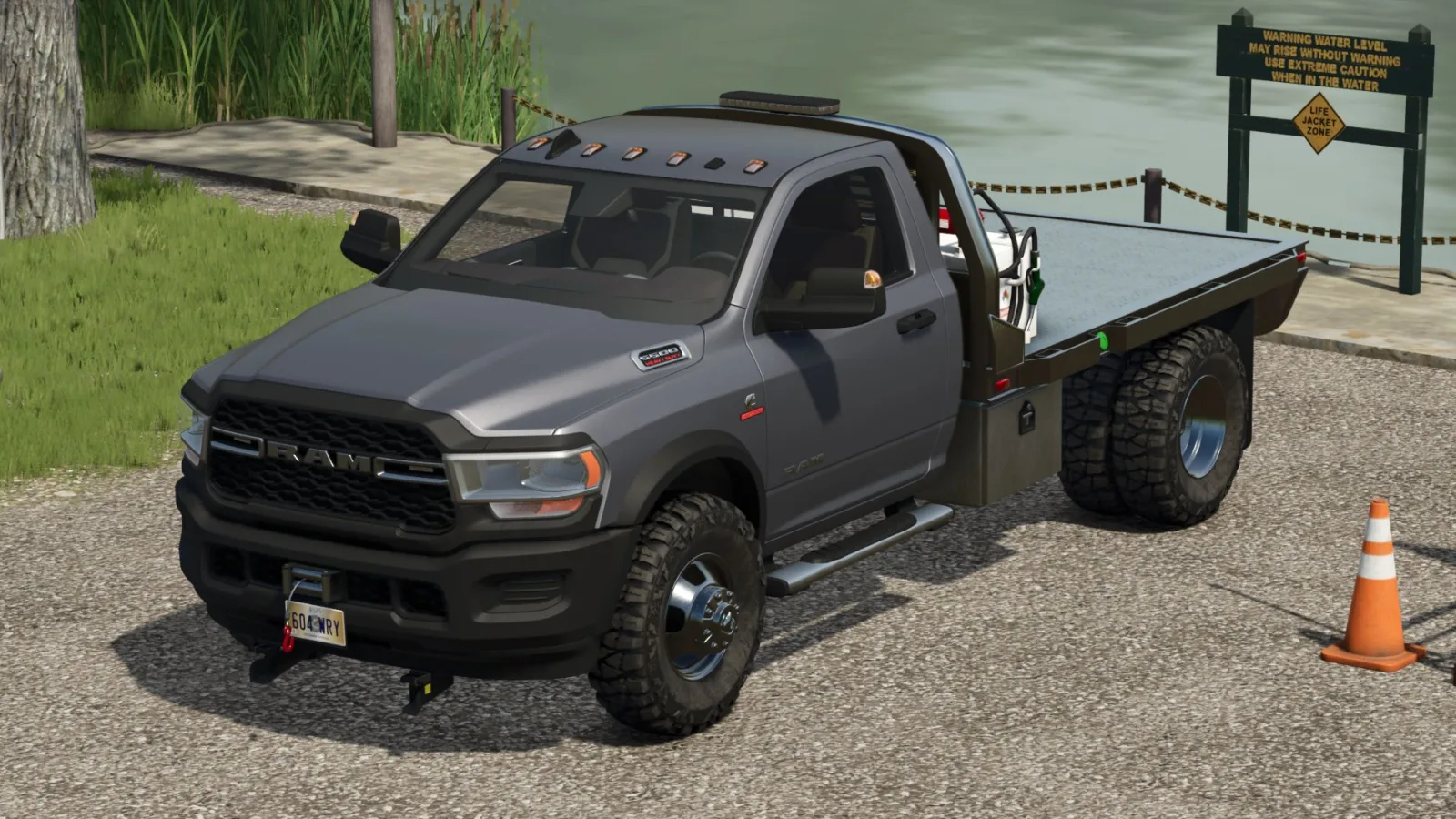 Dodge Ram 5500 FS25 - screenshot 1