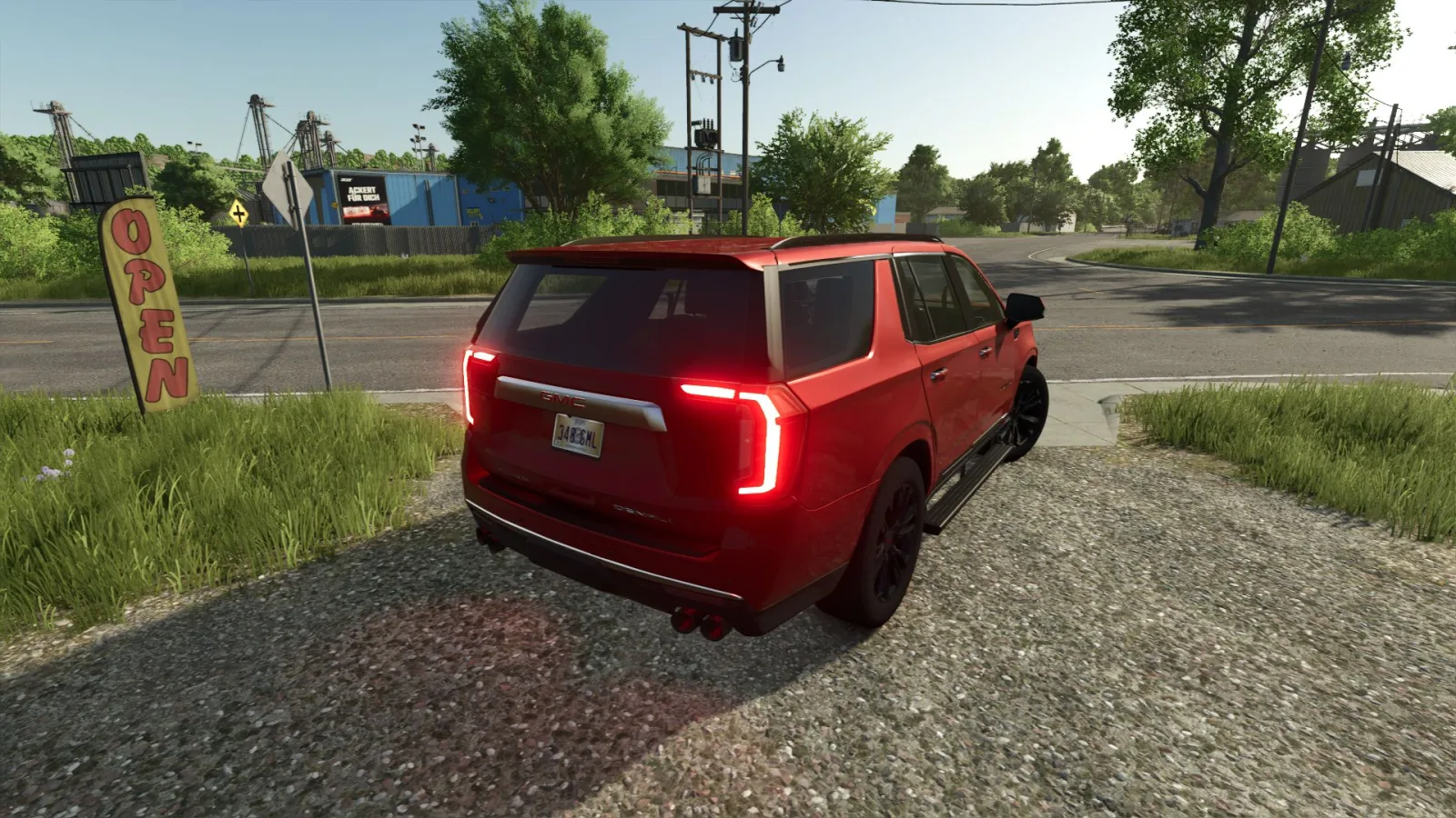 GMC Yukon Denali 2023 FS25 - screenshot 2