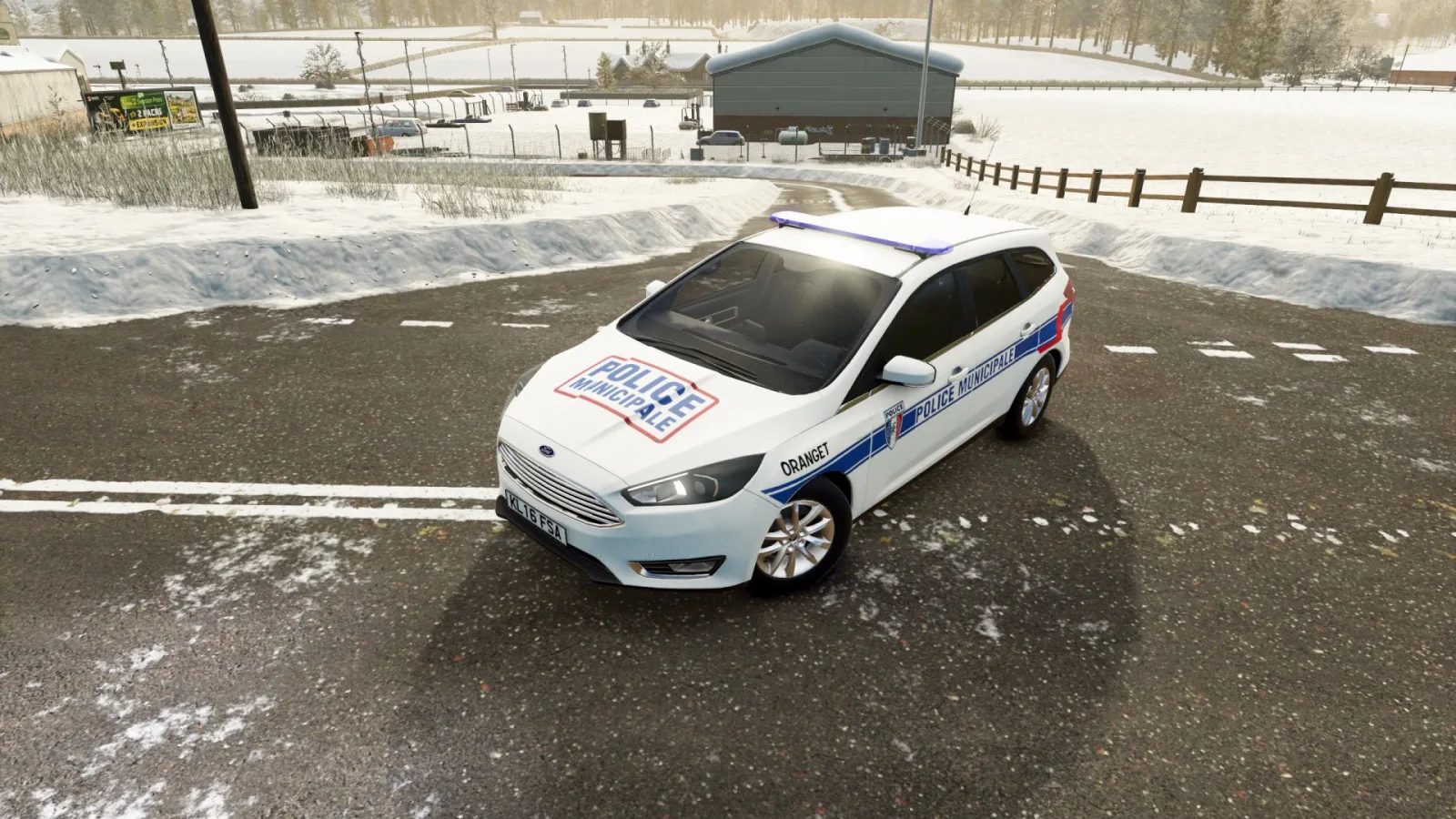 Ford Focus SW 2014 FS25 - screenshot 1