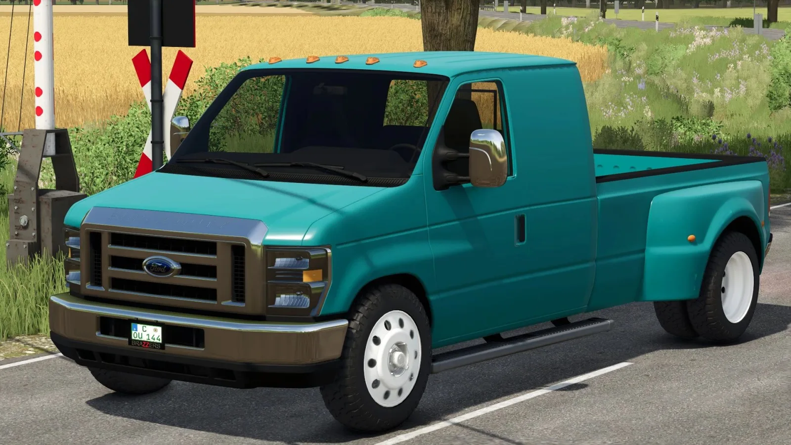 2017 Ford E350 FS25 - screenshot 2