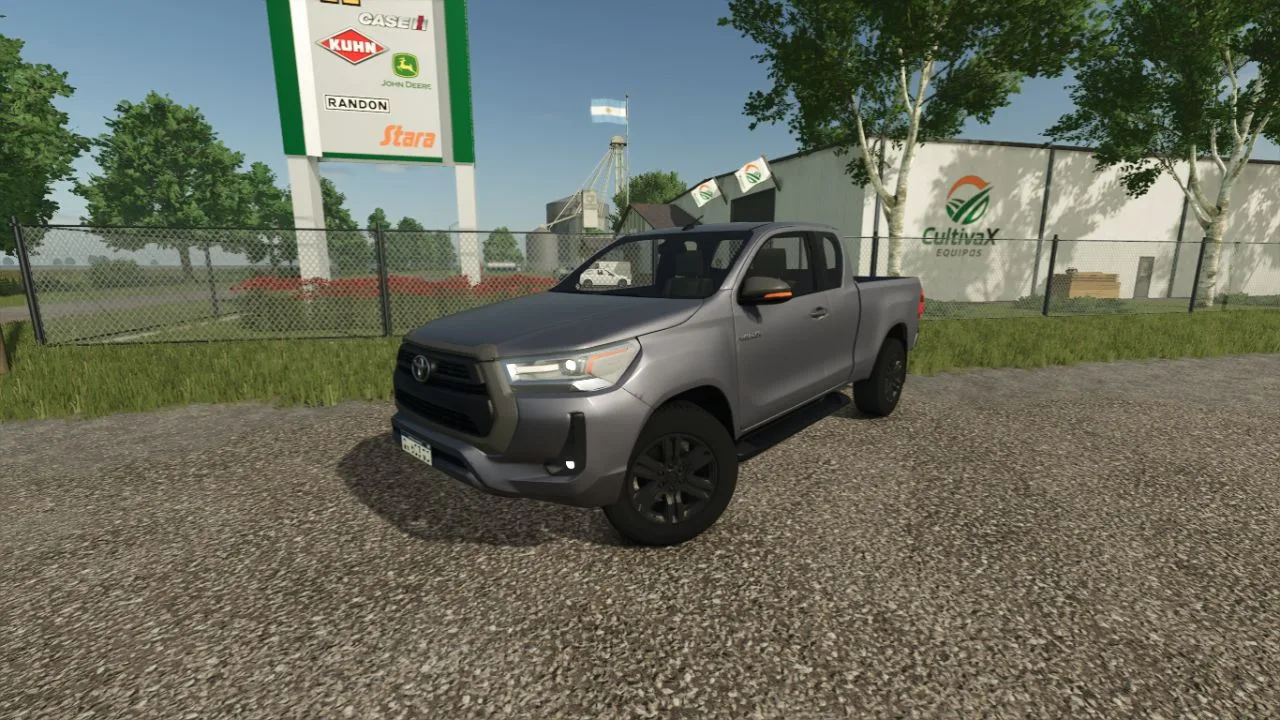 Toyota Hilux Extra Cab FS25 - screenshot 1