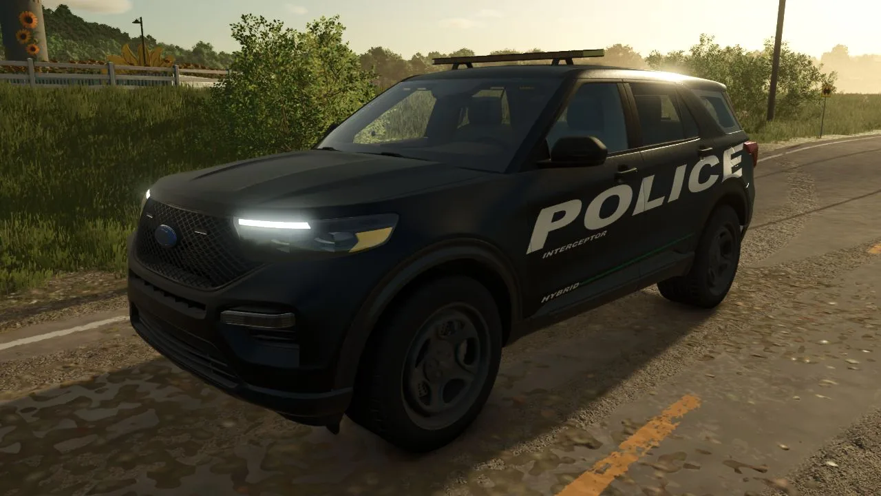 Ford Explorer Police FS25 - screenshot 2
