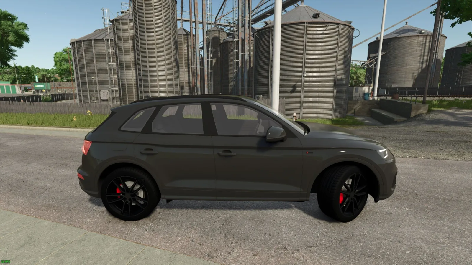 Audi Q5 T.F.S.I. 2020 FS25 - screenshot 3
