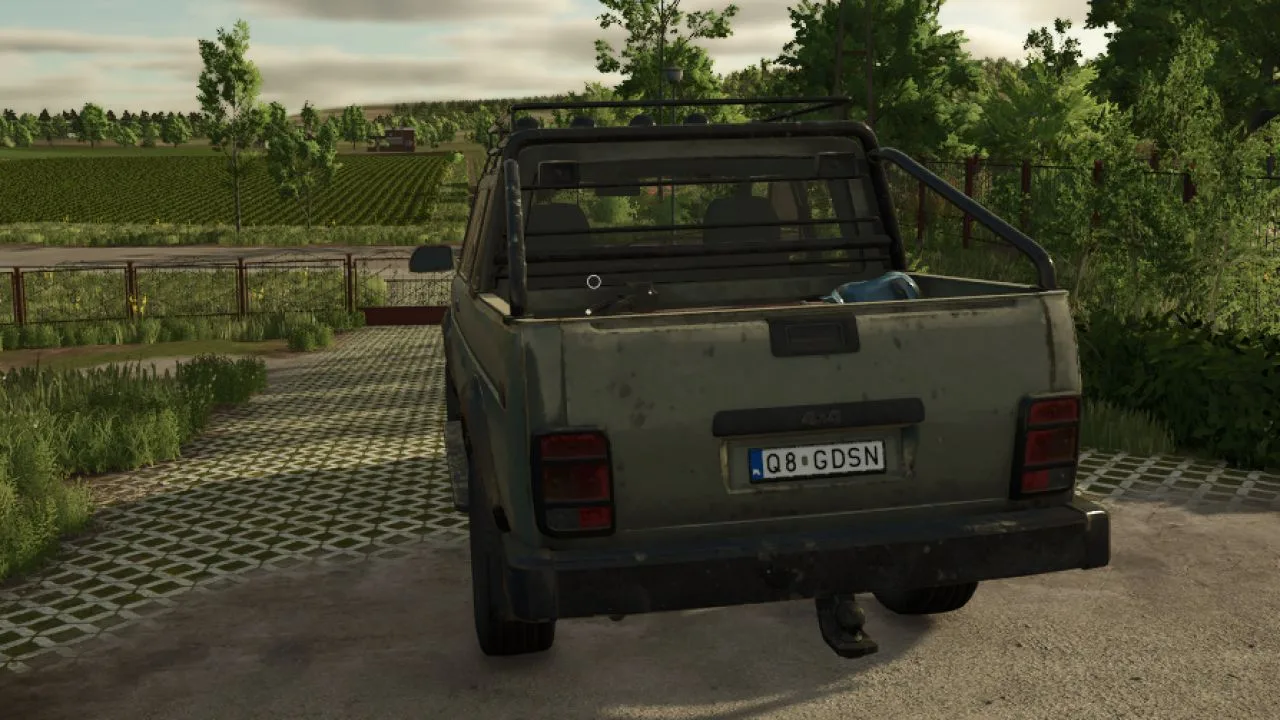 Lada Niva Pickup FS25 - screenshot 3