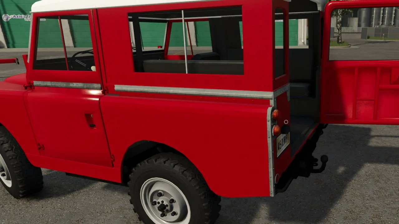 Land Rover Santana 88 FS25 - screenshot 2