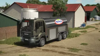 Polish dairy companies' trucks FS25