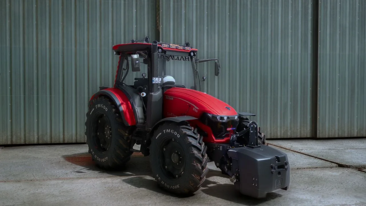 Basak Red Power Edit FS25 - screenshot 3