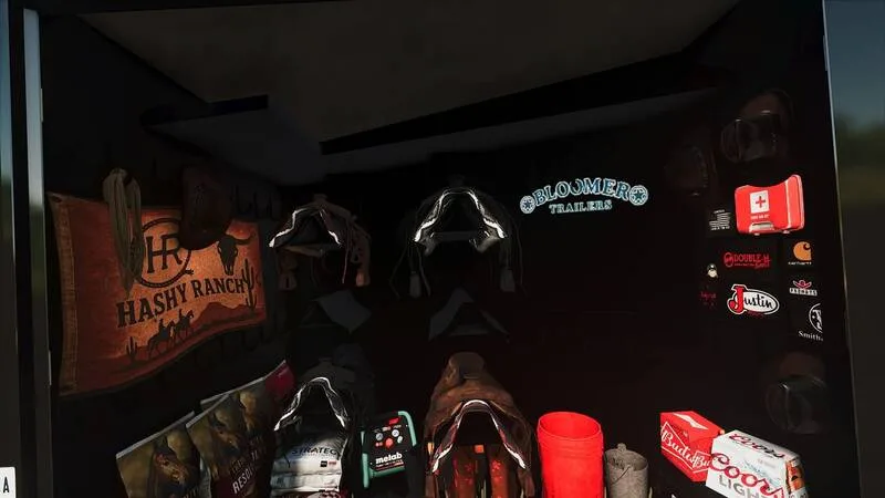 Bloomer 5-Horse Gooseneck Trailer - screenshot 2