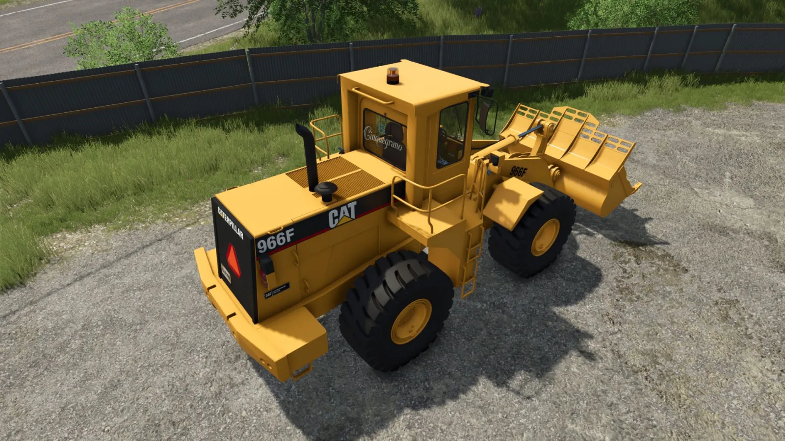 CAT 966 1990s FS25 - screenshot 1