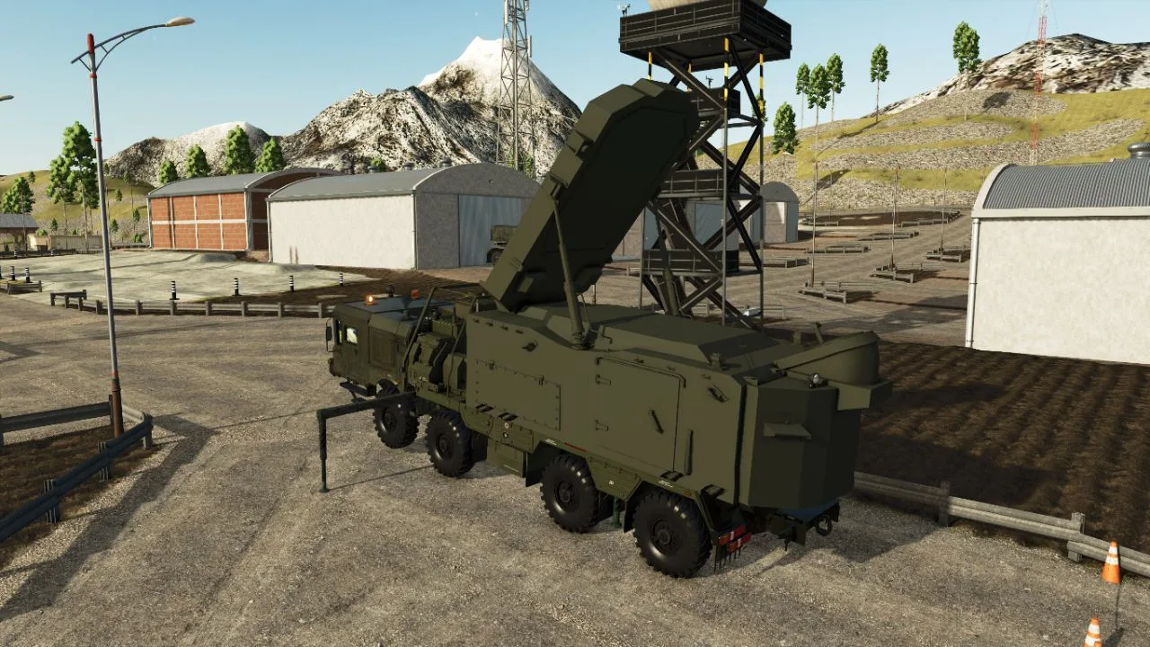 MZKT-7930 (8x8 Heavy Chassis with Radar / Mobile Electronic Warfare Platform) FS25 - screenshot 2