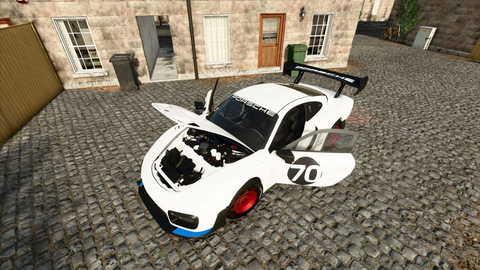 Porsche #70 Porsche Motorsport 935 FS25 - screenshot 3