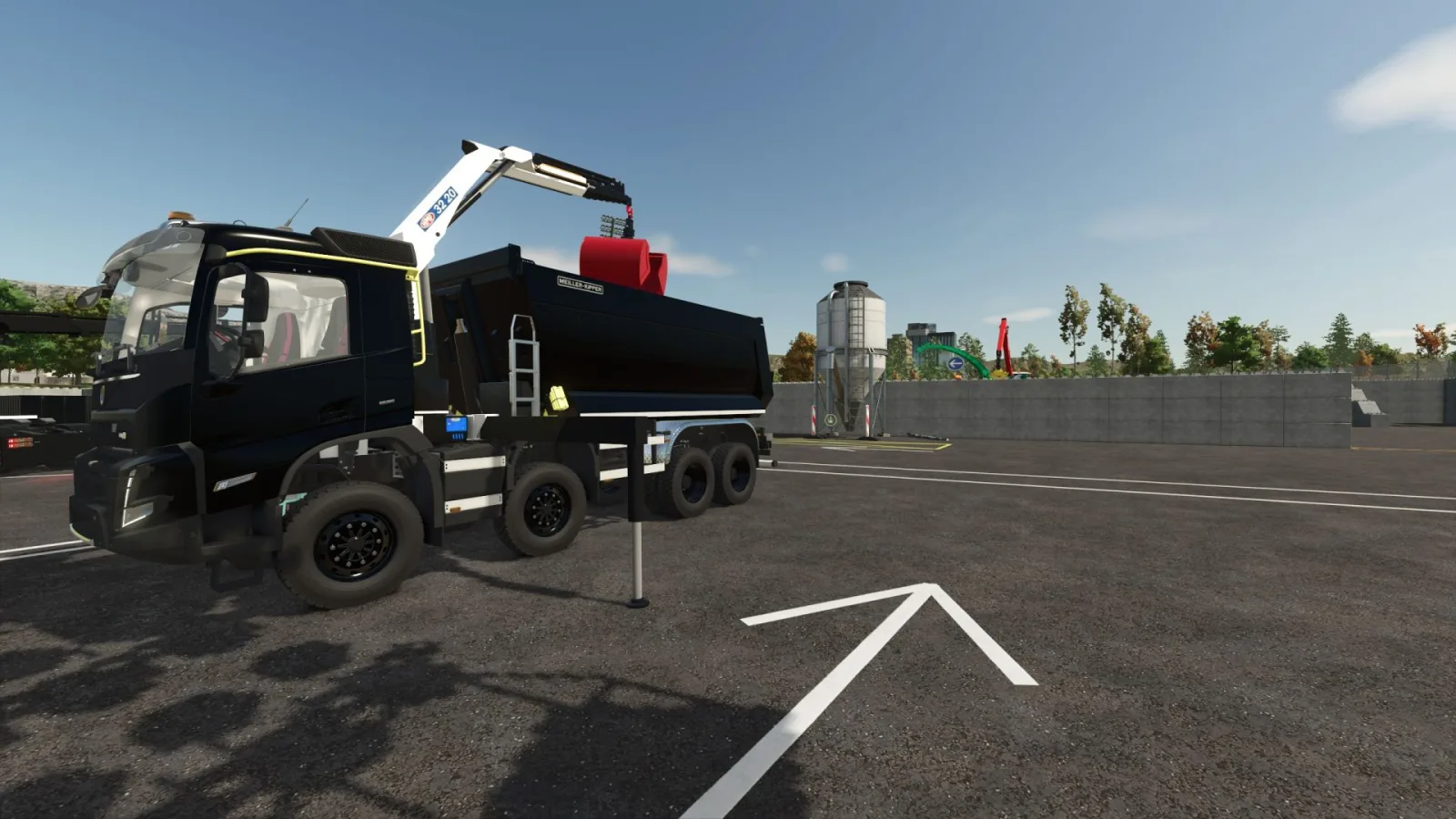 Volvo FMX Tipper HMF 3220 Crane FS25 - screenshot 1