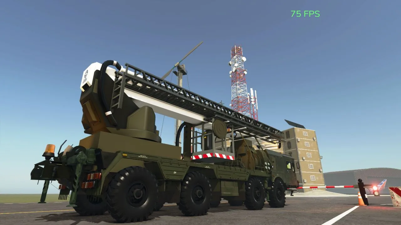 MZKT-7930 Heavy Tactical Recovery Vehicle (8x8 Rescue & ARV Platform) FS25 - screenshot 1